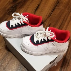Air force 1 lv8 1